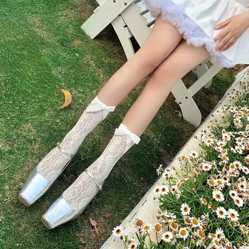 קיץ קצר גרביים לנשים דק לוליטה סגנון בלתי נראה אנטי בקטריאלי תחרה קצר גרביים קשת קפלים קמליה גרביים מיידן